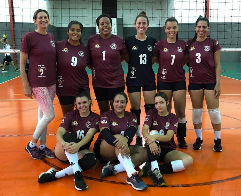 Time de Penápolis disputa Copa de Voleibol Carol Gattaz