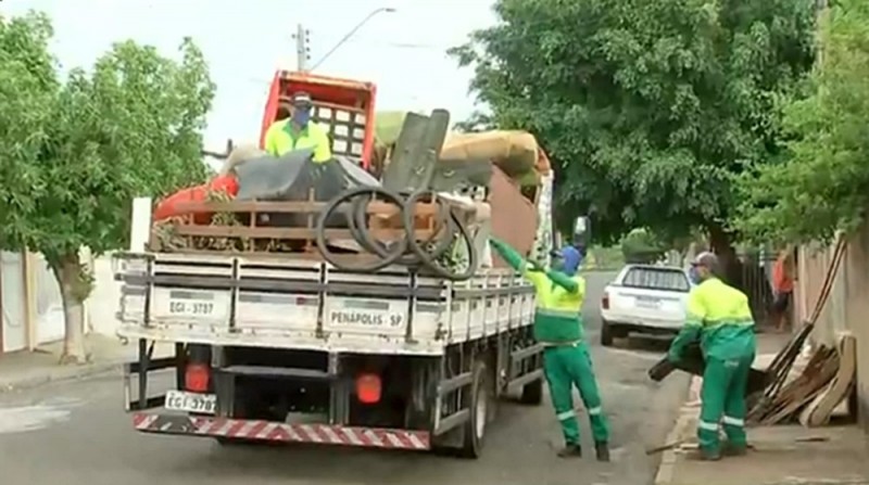 Mutirão da limpeza é realizado em bairros de Penápolis