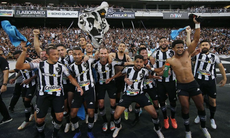 Botafogo bate Operário-PR e garante retorno à Série A do Brasileiro