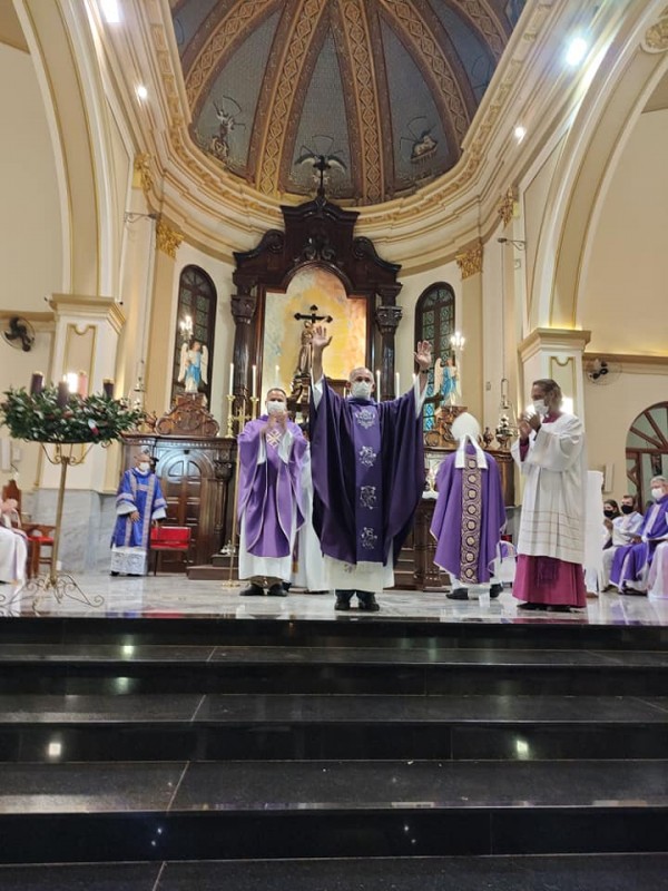 Paróquia do Santuário celebra posse de Frei Haroldo, novo pároco e reitor