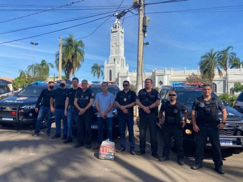 200 cestas básicas são entregues à população carente pela Polícia Civil de Araçatuba