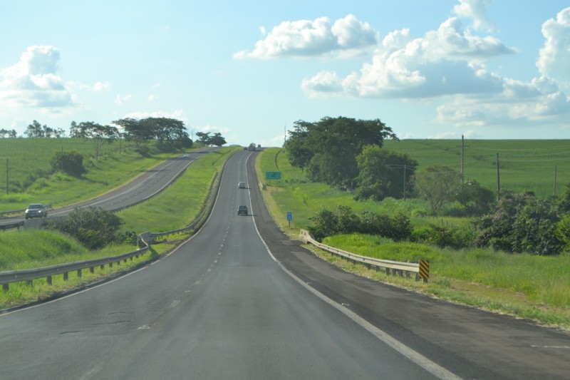 Rodovia Marechal Rondon deve receber 870 mil veículos durante feriado de Natal