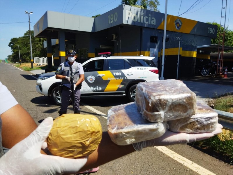 TOR prende comerciante com crack e cocaína escondidos em bagagem