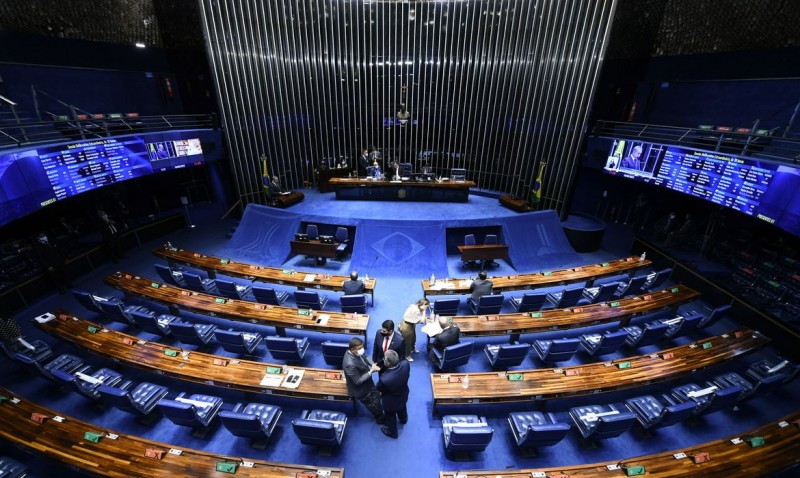 Senado aprova medidas protetivas a idosos em situação de violência