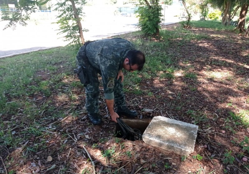 Auxiliar é preso em flagrante tentando furtar fiação no Parque Santa Leonor