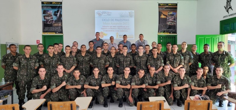 Polícia Rodoviária e parceiros promovem ações de campanha de conscientização do Maio Amarelo