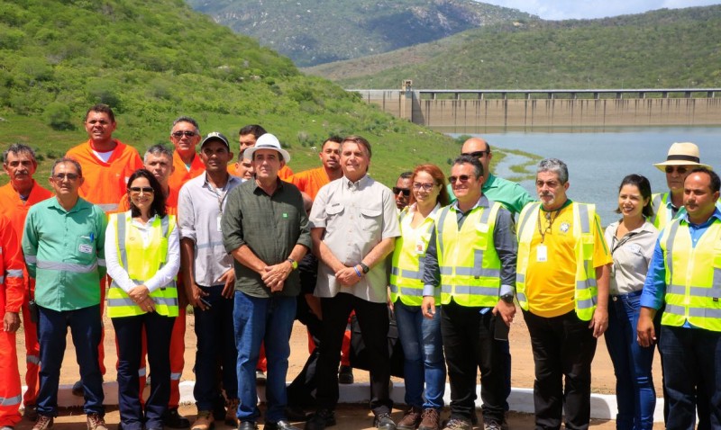 Presidente Bolsonaro entrega duas obras na Paraíba