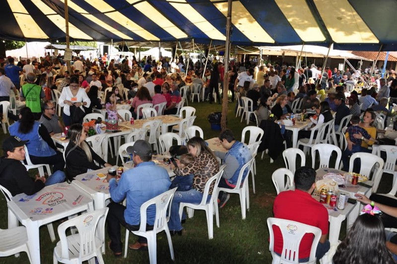 Evento pró Lar Vicentino e Casa de Apoio reúne grande número de participantes