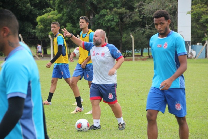 Penapolense encara o Andradina neste sábado de olho na próxima fase