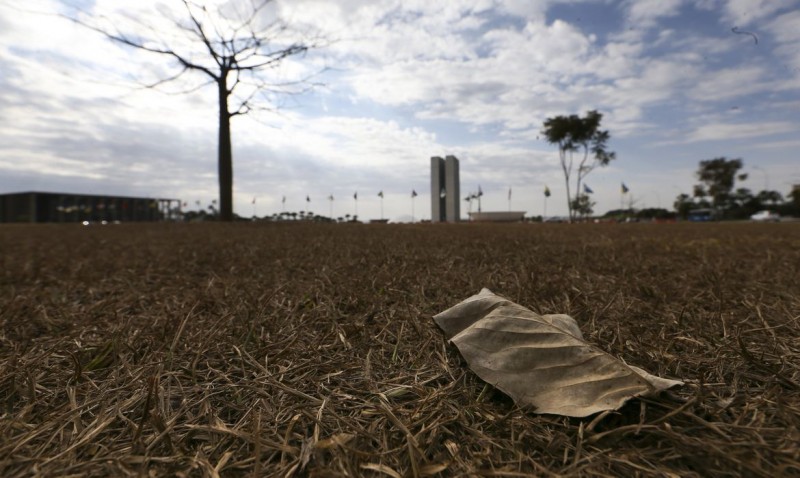 Inmet: massa de ar seco mantém baixa umidade no Centro-Oeste e Sudeste