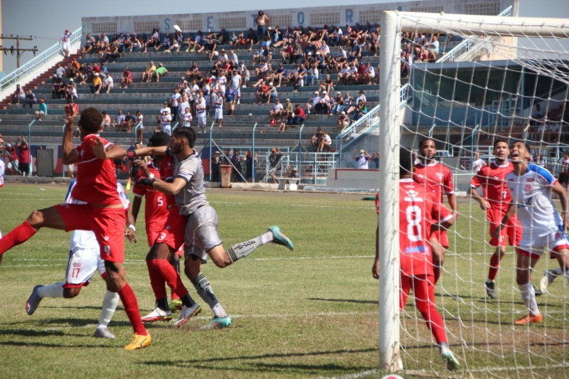 Penapolense cede empate e agora só a vitória interessa em Itapira