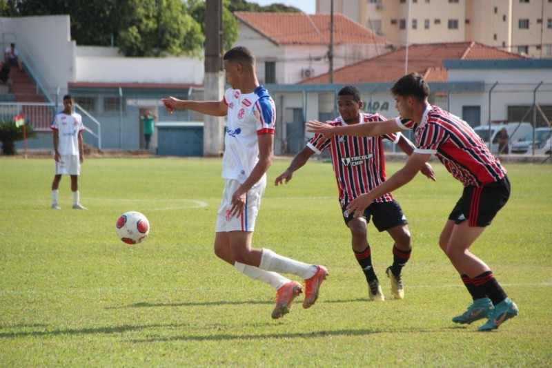 Sub-20 do Penapolense empata com o São Paulo em 1 a 1 no Tenentão