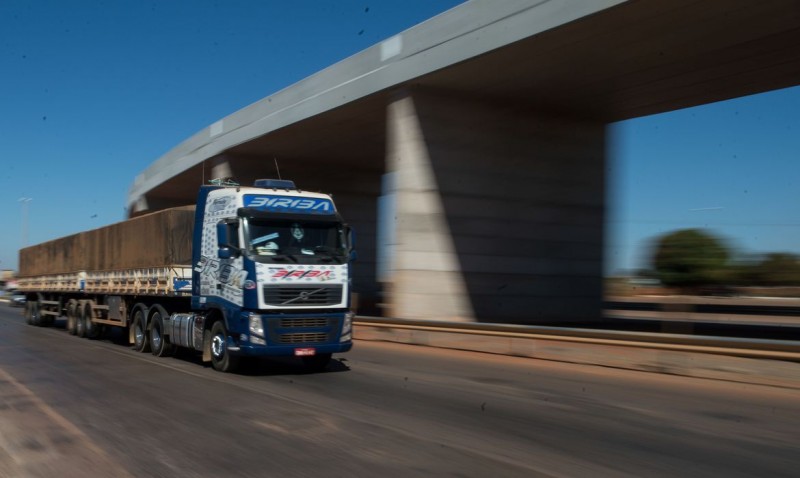 Termina nesta segunda-feira (29) prazo de autodeclaração para auxílio caminhoneiro