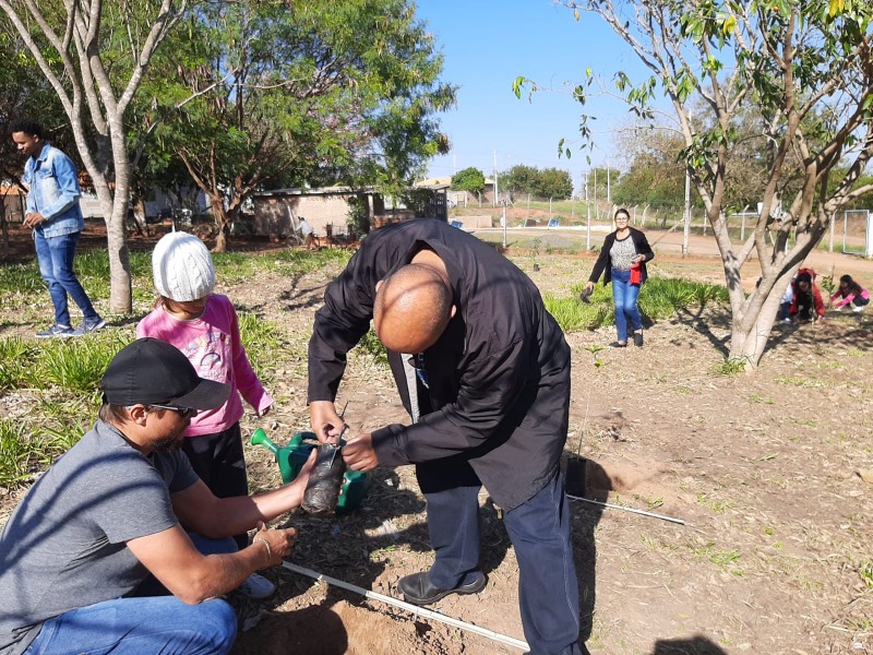 Daep realiza passeio ciclístico com plantio de mudas de árvore