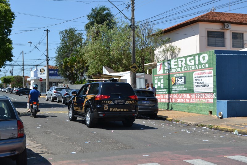 Votação gera algumas filas, mas ocorre de maneira tranquila em Penápolis