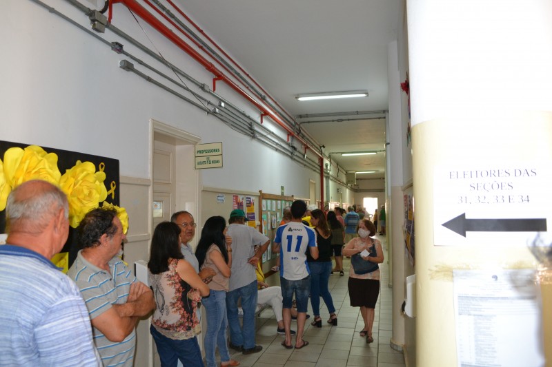 Eleitor é surpreendido fazendo boca de urna em escola estadual