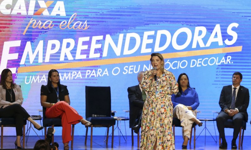 Caixa e Sebrae criam programa de estímulo ao empreendedorismo feminino