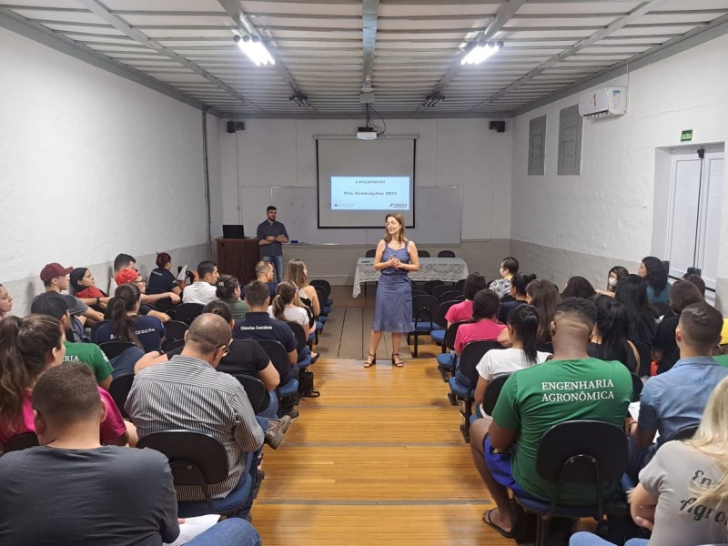 Funepe realiza evento e lança novos cursos de pós-graduação