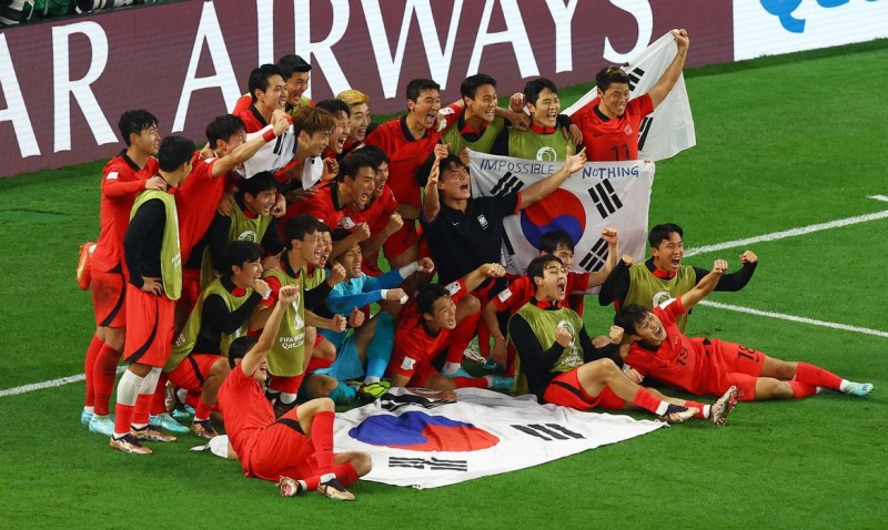 Coreia do Sul vence Portugal, avança na Copa e pode encarar o Brasil