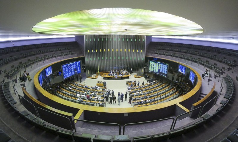 Congresso muda regra de reconhecimento de diploma de educação física