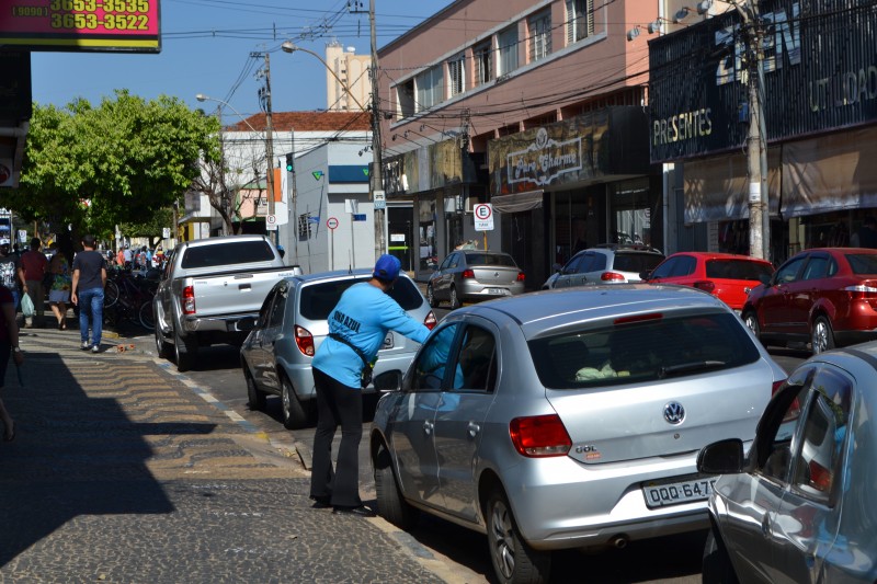 Prefeitura contratará empresa para realizar estudo de viabilidade da Zona Azul