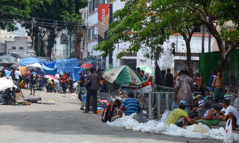 Tarcísio designa vice-governador para cuidar de ações na Cracolândia