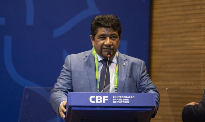 Presidente da CBF, Ednaldo Rodrigues toma posse no Conselho da Fifa