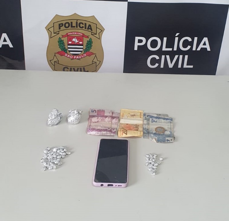 Casal é preso pela Polícia Civil por tráfico de drogas no Jardim Planalto