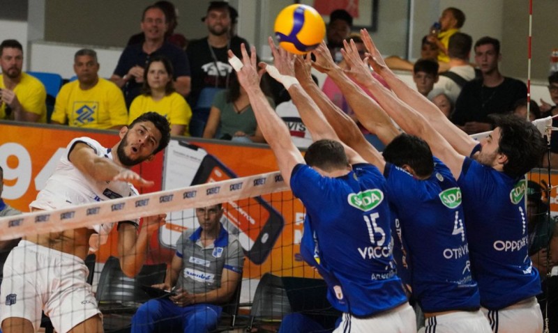 Cruzeiro vence o Minas e conquista a Superliga masculina pela 8ª vez