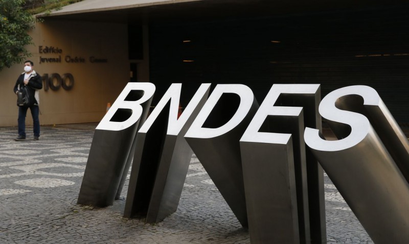 BNDES anuncia R$ 3,6 bilhões para Pronaf Safrinha