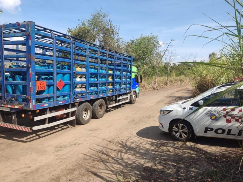 Grupo é flagrado fraudando distribuidora de gás de cozinha em Araçatuba