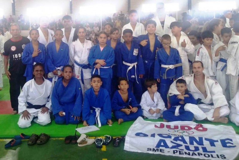 Judocas penapolenses participam de Festival Regional