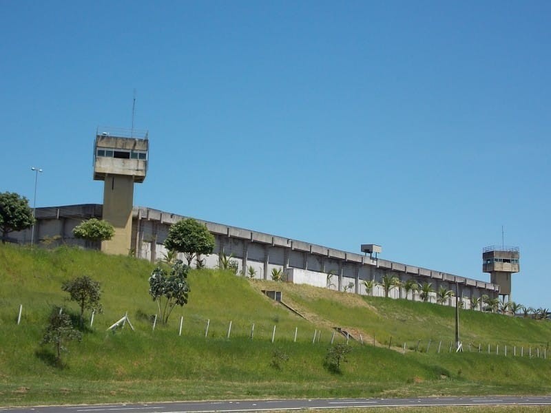 Detentos provocam tumulto na Penitenciária de Avanhandava