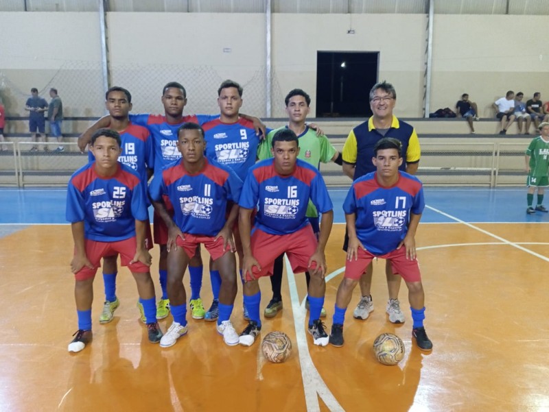 Futsal masculino vence e está na final do Campeonato Regional