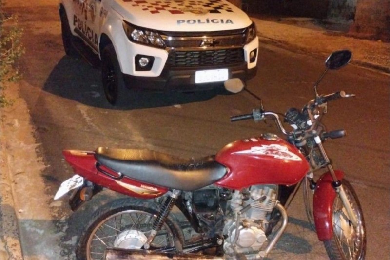 Moto furtada em Penápolis é recuperada em Tupã