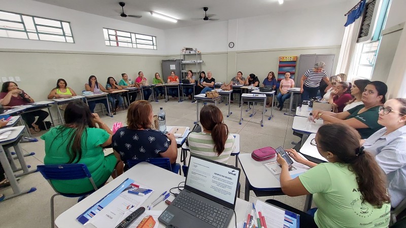 Equipe da Educação tem formação sobre Inteligência Emocional