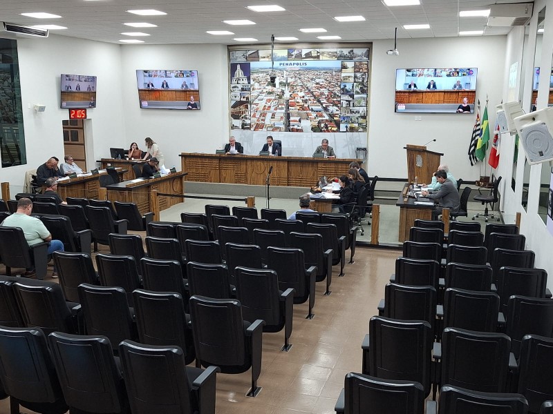 Requerimento  questiona atraso em repasse para equipes de saúde