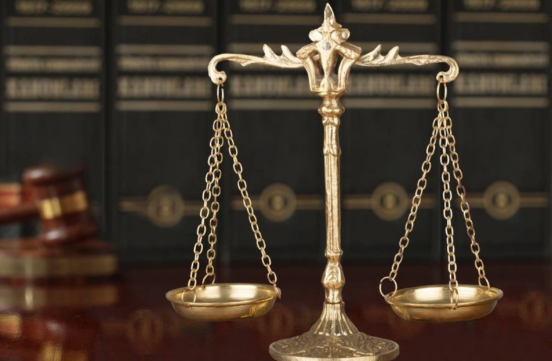 Padre é condenado a 26 anos de prisão por cometer ao menos 10 estupros contra coroinha