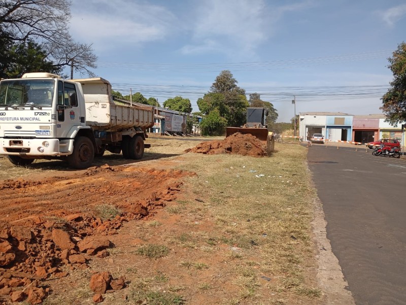 Iniciadas as obras de alargamento de um trecho da avenida Adolpho Hecht
