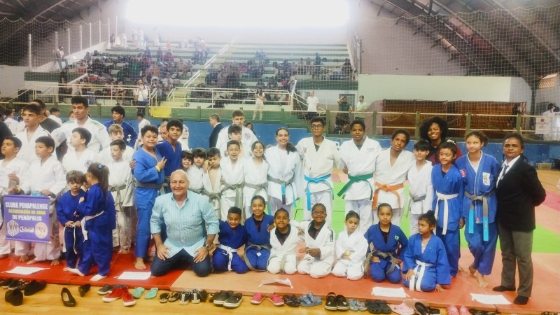Judô penapolense conquista medalhas em Birigui