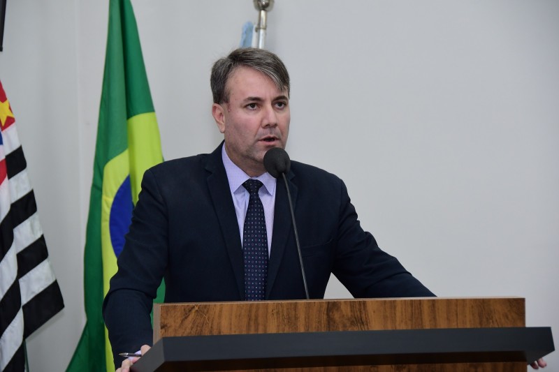 Câmara questiona dificuldades para pagamento da zona azul