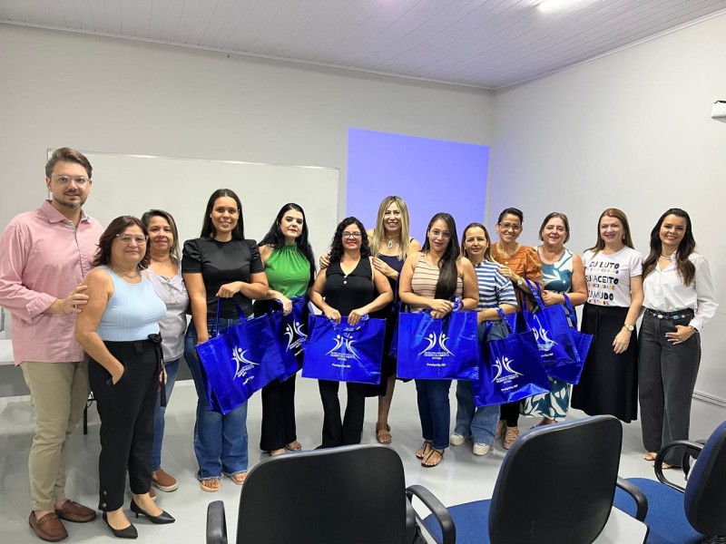 Programa Criança Feliz passa por reordenamento de equipes