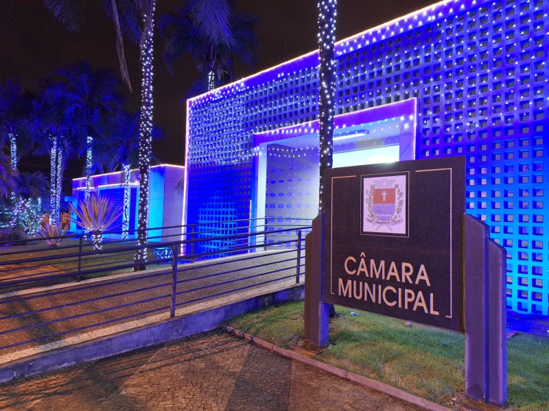 Câmara Municipal votará 10 projetos nesta segunda-feira