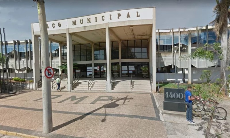 Comemorações de Ano Novo alteram expediente dos órgãos públicos