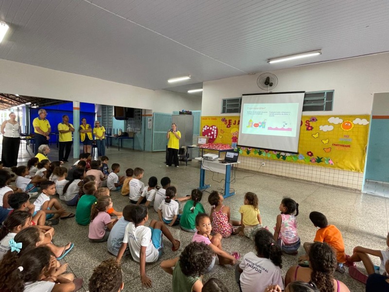 Escolas municipais recebem projeto sobre Saúde Bucal