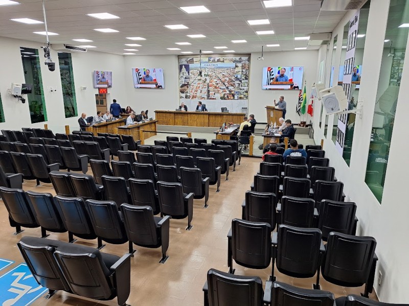 Câmara Municipal terá 8 projetos para votação nesta segunda-feira