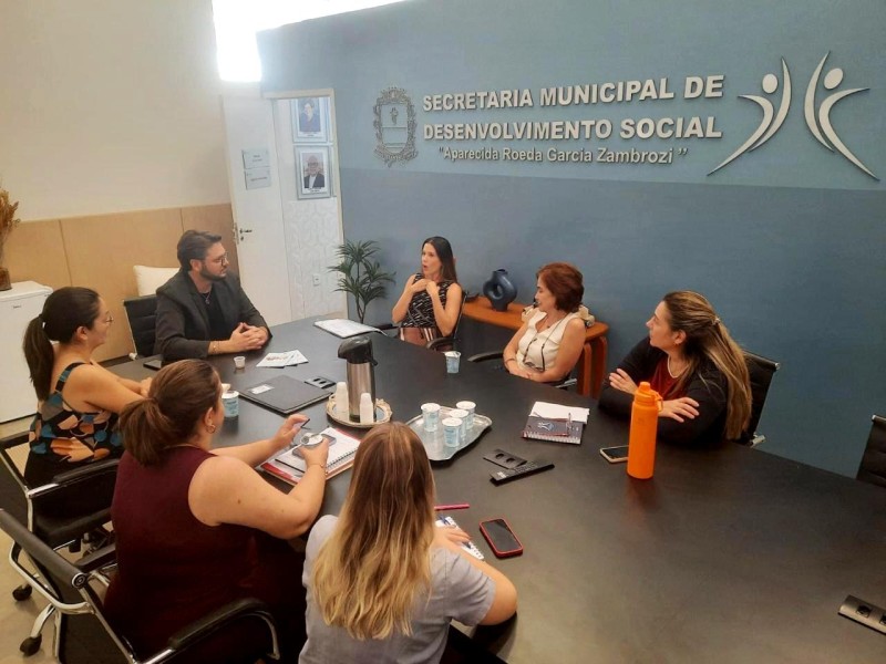 Sedes e Promotoria avaliam implantação do projeto “Família Acolhedora”