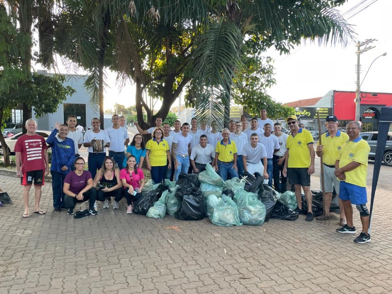 DAEP promove ação ambiental no córrego Santa Leonor em celebração ao dia da água e do ribeirão Lajeado