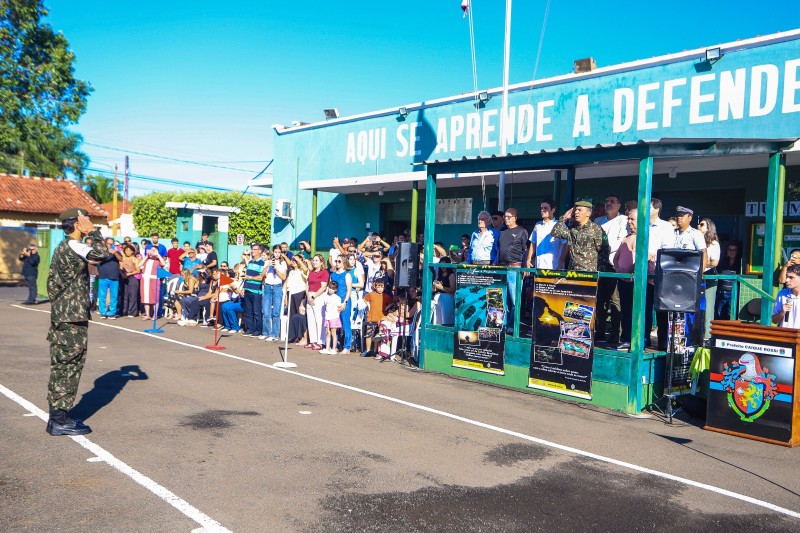 TG de Penápolis realiza Formatura de 50 novos atiradores