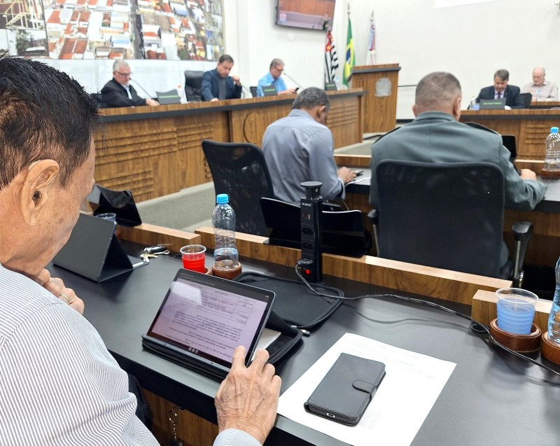 Câmara obtém agilidade e economia de papel com sistema digital